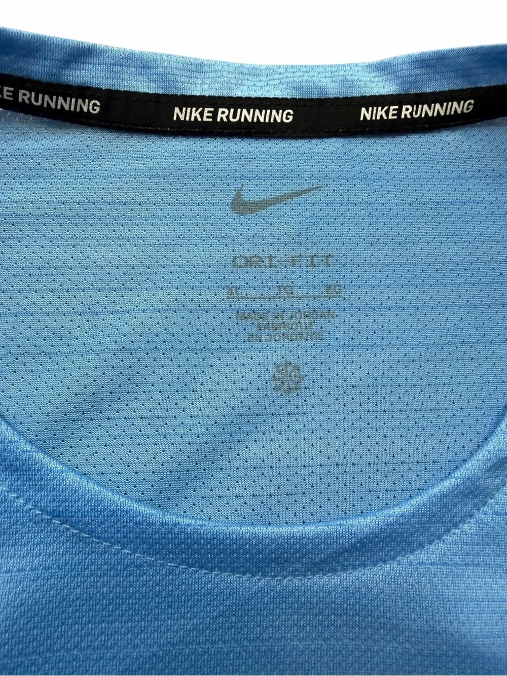 Nike Men’s XL Blue Short Sleeve Performance Running Shirt